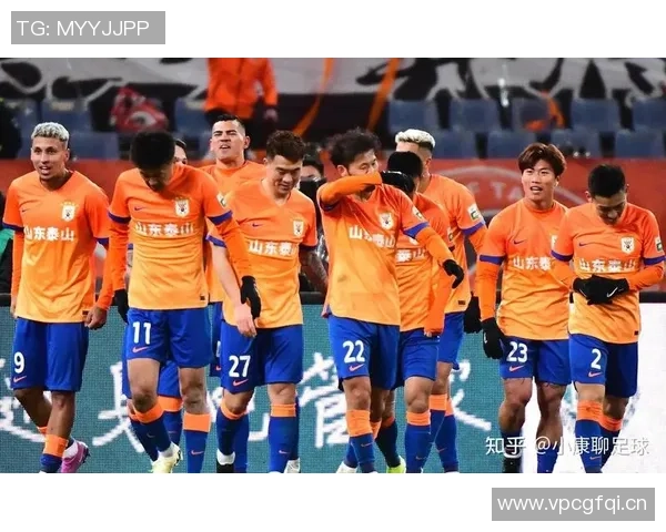 鲁媒报道泰山队今日启动冬训新外援中卫有望在广州顺利到位